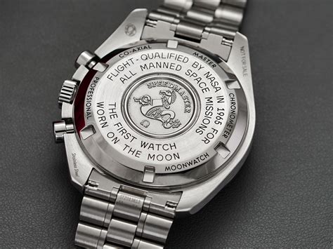 omega speedmaster moonwatch back